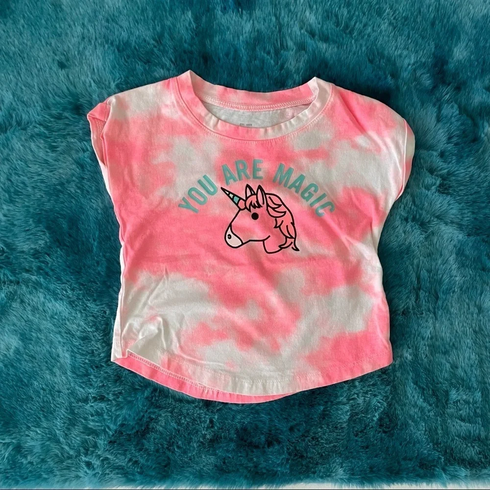OshKosh B’gosh Toddler Girl Graphic T-Shirt Size 12-18 Months